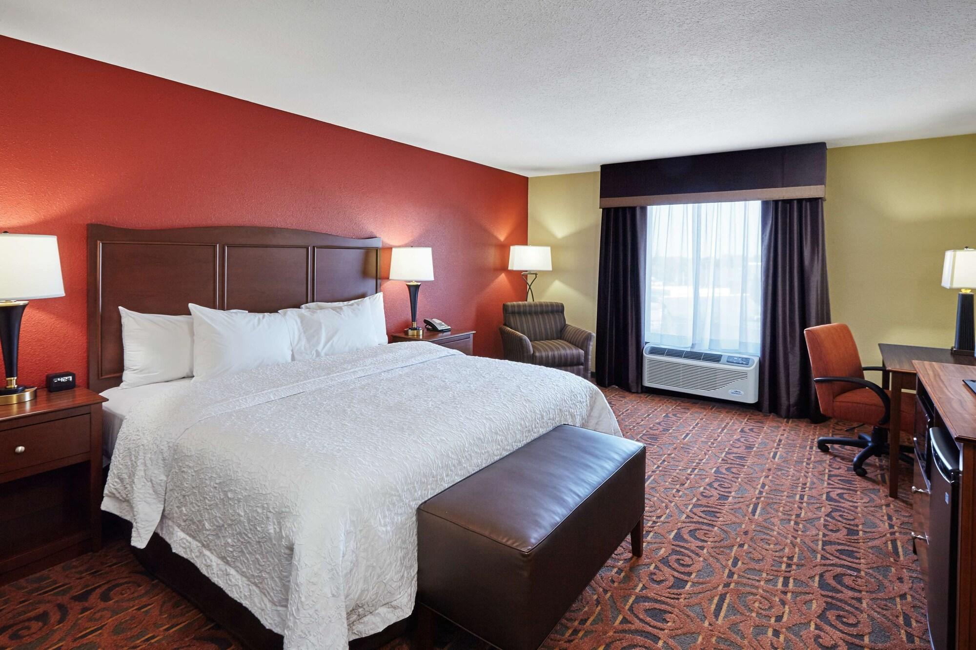 Hampton Inn & Suites Milwaukee/Franklin Franklin  Exterior photo